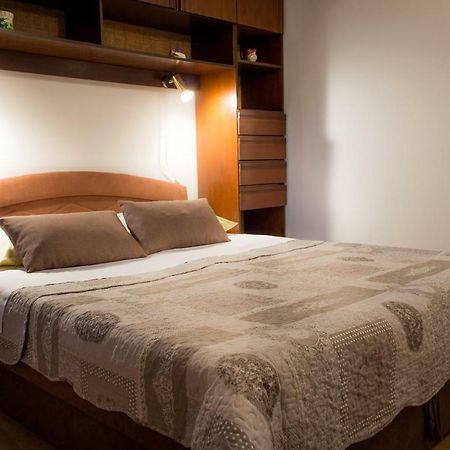 Apartman Dina Risika Buitenkant foto