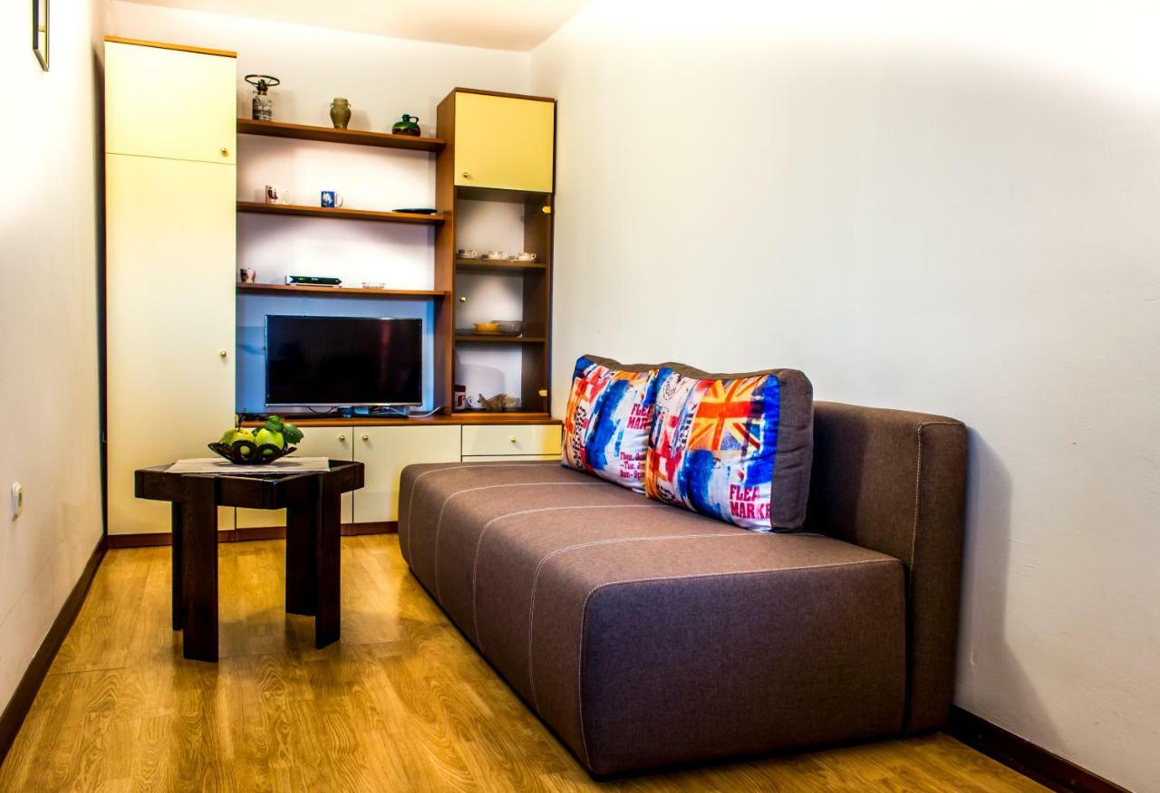 Apartman Dina Risika Buitenkant foto